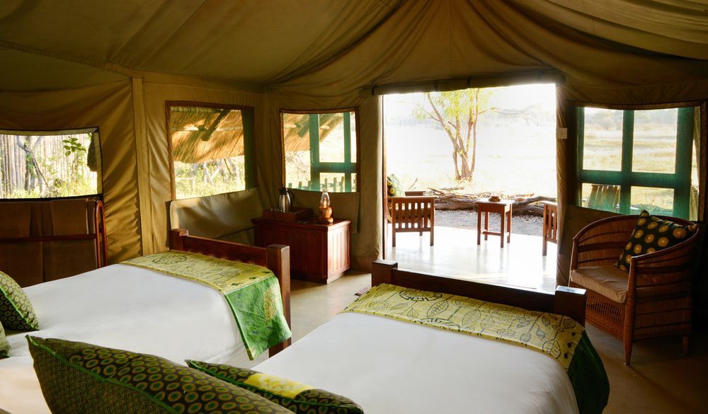 Отель The Hide Safari Camp Dete Экстерьер фото