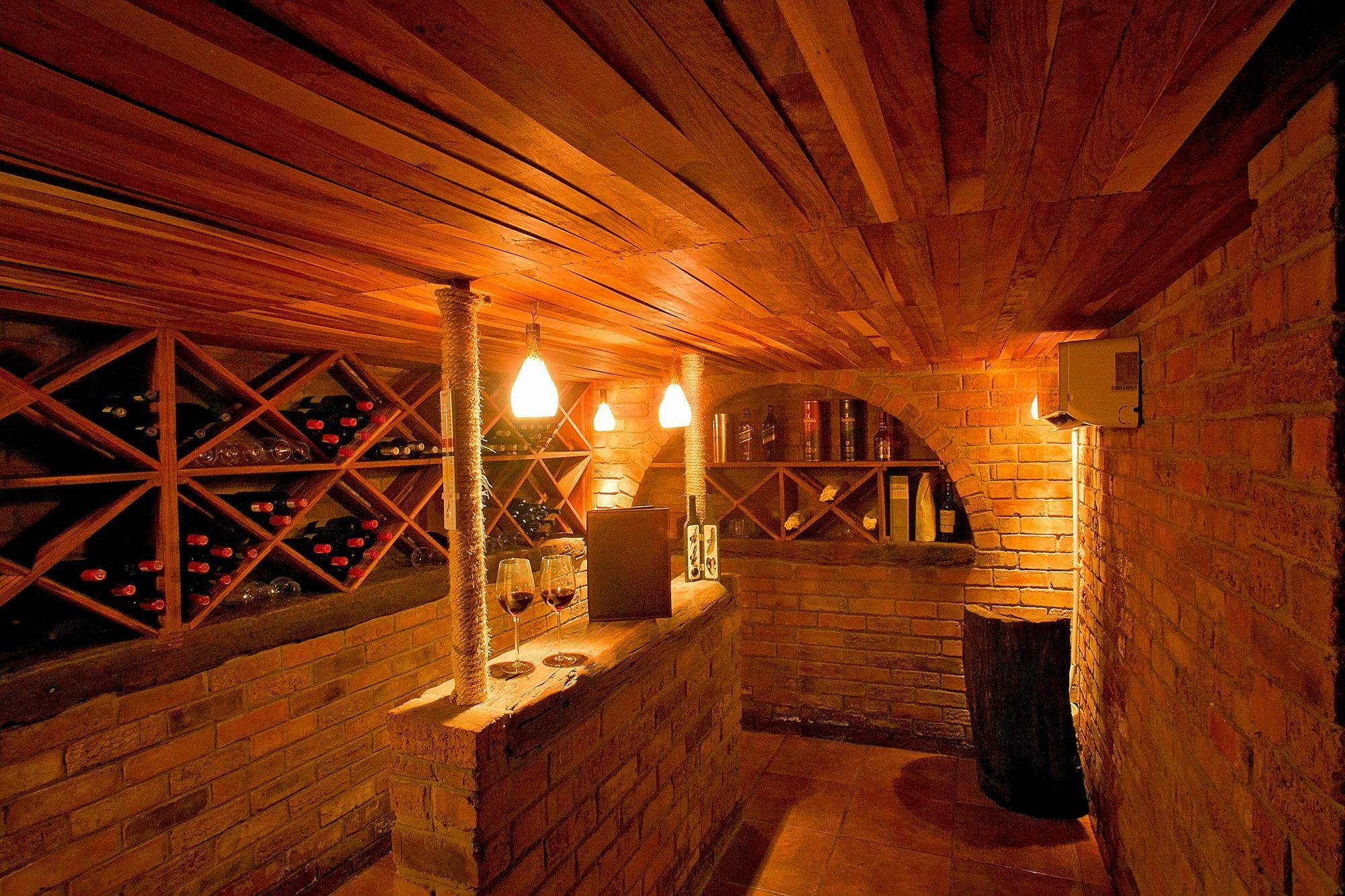 Отель The Hide Safari Camp Dete Экстерьер фото